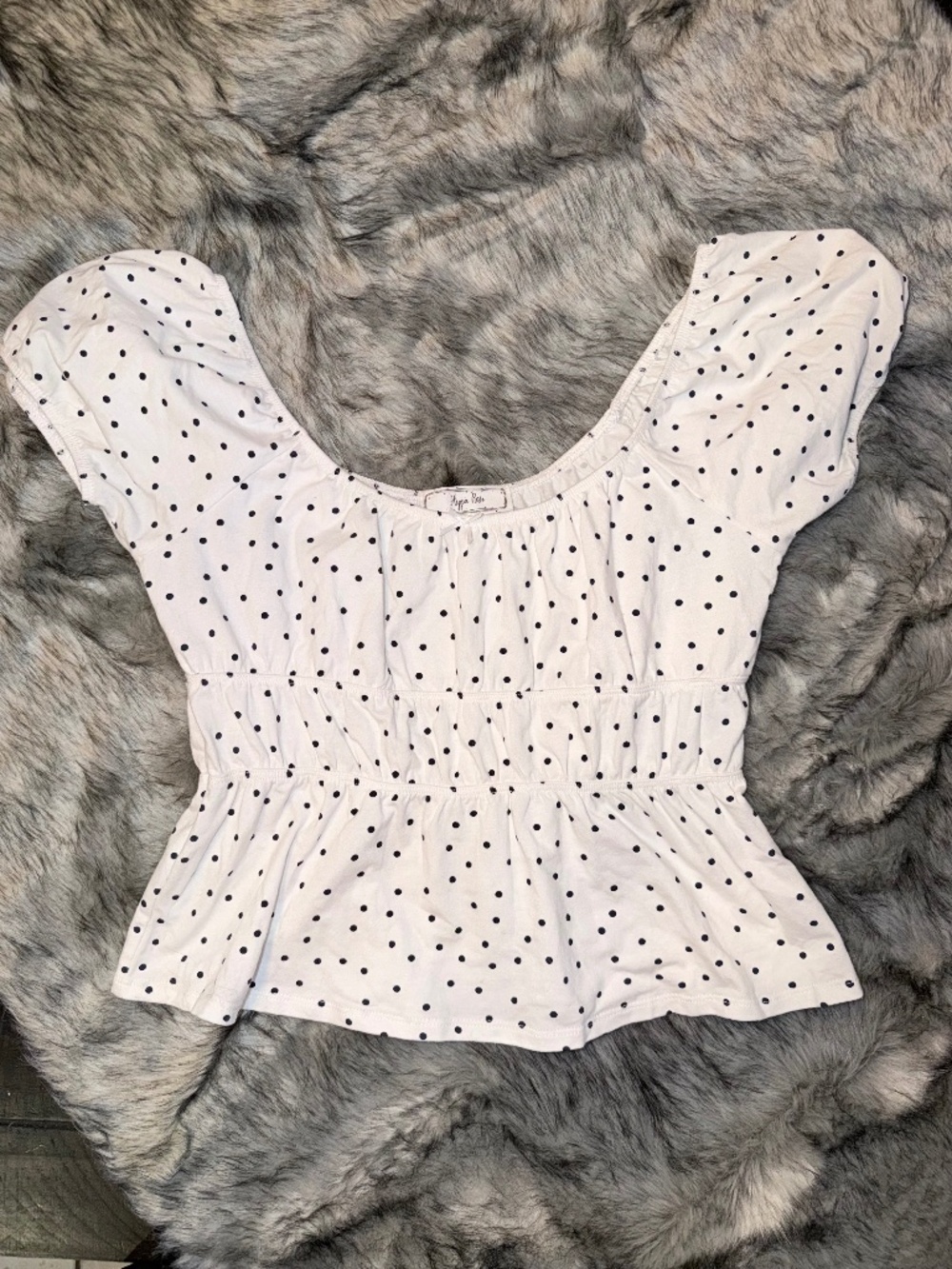 HIPPIE ROSE // White Off the Shoulder Blouse with Navy Polka Dots // Size Large
